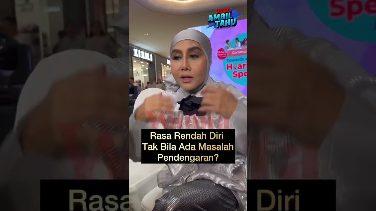 Rupanya Ella ada masalah pendengaran.