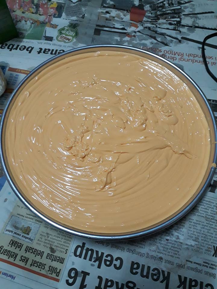 Tak Payah Nak Parut Kulit Oren, Guna Cara Ni Pun Boleh Buat Kek Oren Jadi Gebu & Sedap