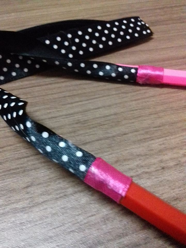 Pensil Warna Anak Selalu Hilang, Mak-Mak Boleh Ikut Cara Kreatif Yang Wanita Ini Lakukan!