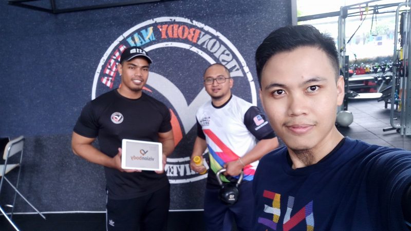 Sarapan Oat 3 Bahan Buat Lelaki Viral Ini Turun 10KG Dalam 