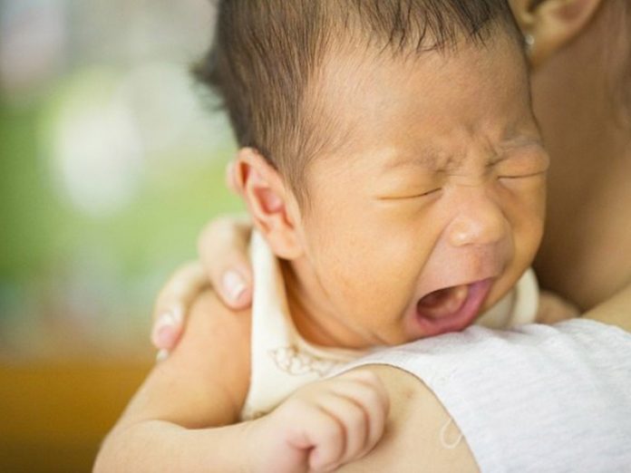 Bayi Kena Sawan Tangis, Ibu Hilang Kawalan Sampai Hampir Bunuh Anak