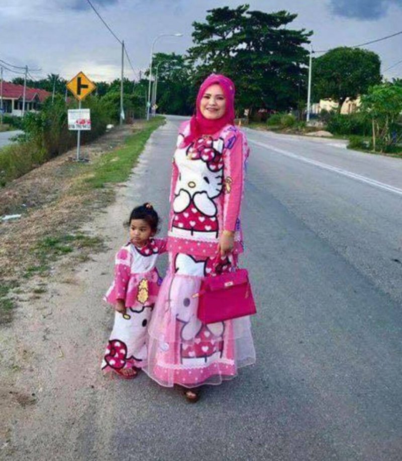 Selepas Jual 6 Baju RM50, 000 Kakak Hello Kitty Reka Lagi 6 Pasang Koleksi Peribadi