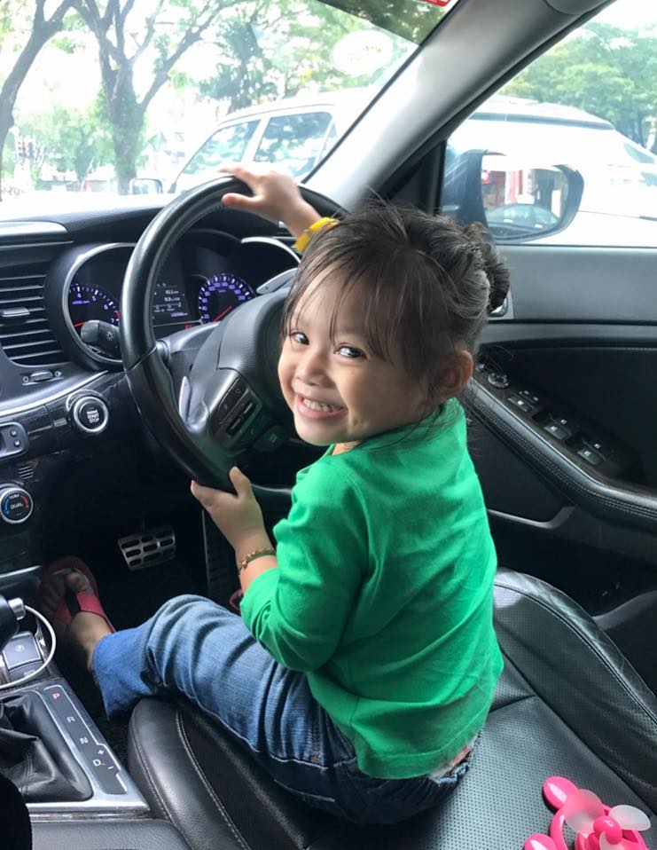 Aku Freak Out Gila Masa Tu, Terus Pandang Melissa Dan Jerit ‘Kakak!’
