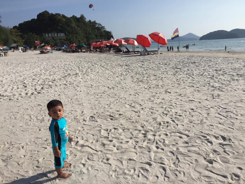 Bagi Yang Nak Merasa Ke Langkawi Naik TREN ETS, Wanita Ini Tunjuk Cara Travel 2 Hari 1 Malam Dengan Anak Kecilnya