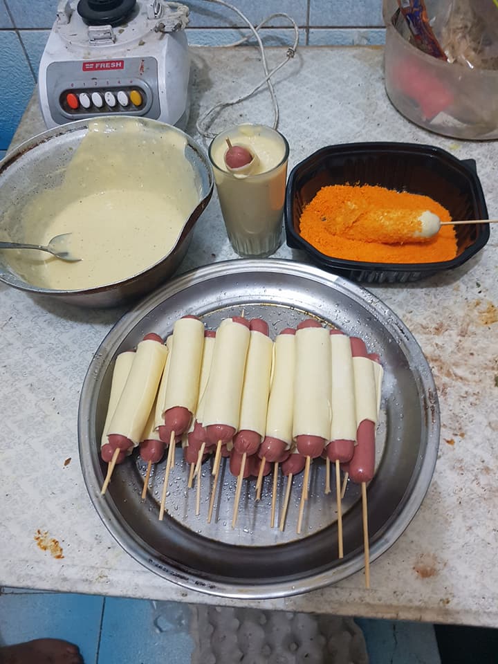 Buat Sosej Cheese Crispy, Rahsianya Perlu Digoreng Api Perlahan Barulah Kulit Jadi Rangup & Kejunya Tak Cair!