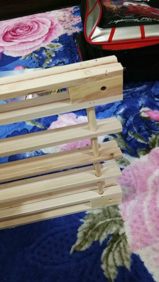  DIY Tempat Letak Kereta Hot Wheels Guna Rak Kasut 