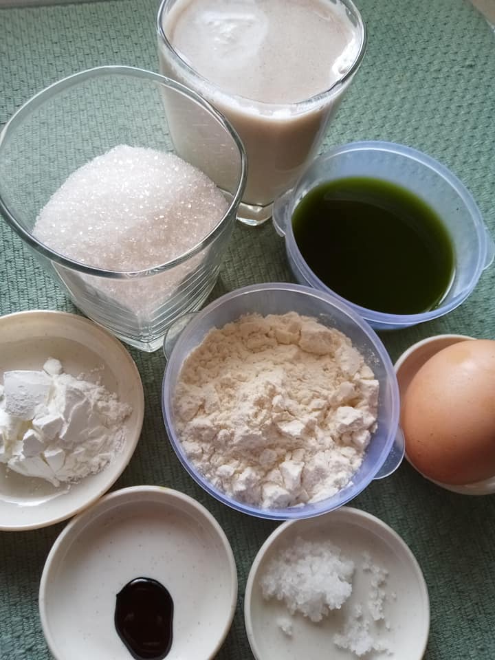 Kuih Sri Muka Pandan Lembut Berlemak, Boleh Dapat 9 Bekas 